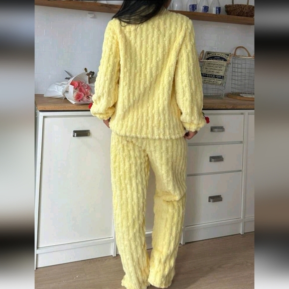 Women Cute 3D Cherry Decoration Fleece Pullover & Pants Pajama Set - Picture 4 of 4